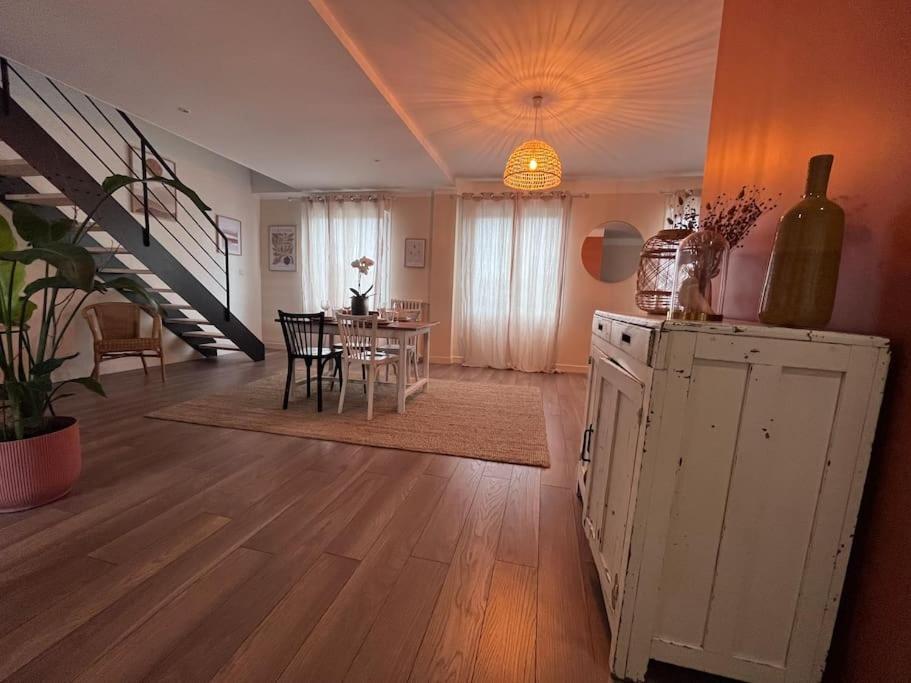 Le Saint Pierre Grand Duplex Hyper Centre, Port Caen Exterior photo